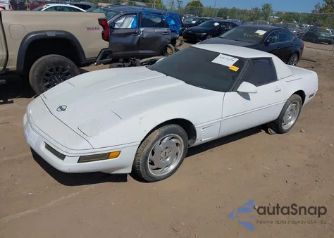 1996 Chevrolet Corvette из США, поврежденный, VIN 1G1YY32P8T5114447
